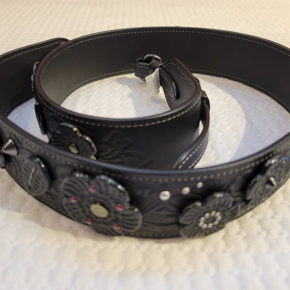 Coach Tea Rose Strap, Black - Picture 7 of 14